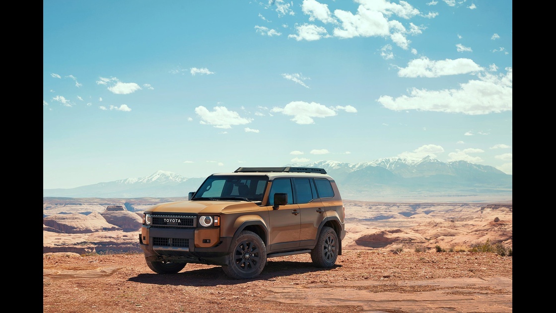 Toyota отзывает 105 794 гибридных Land Cruiser из-за утечки топлива
