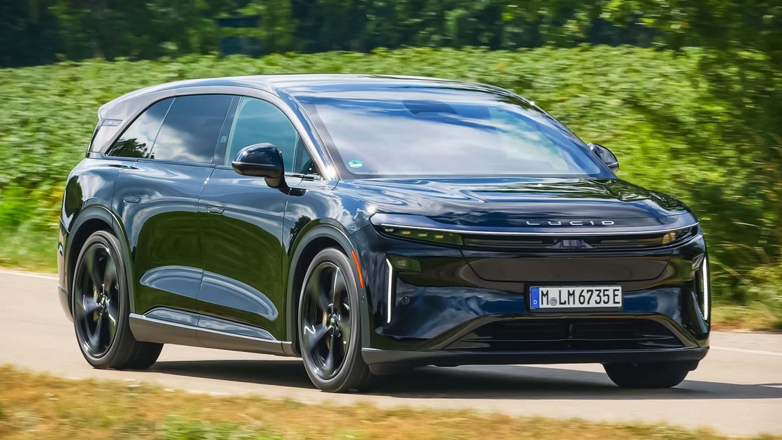 Lucid Gravity Grand Touring: тест семиместного электрического SUV